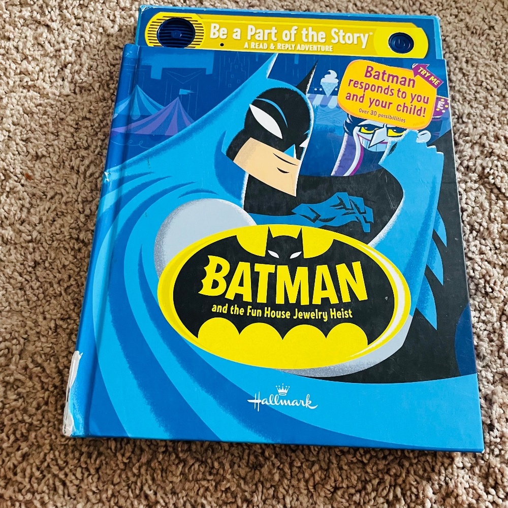 Batman Hallmark The Fun House Jewelry Heist Gift Book Talking Book